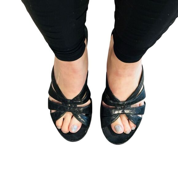 10/$25🦋 What's What by Aeropostale Black Heels - Size 7.5 - Picture 6 of 11